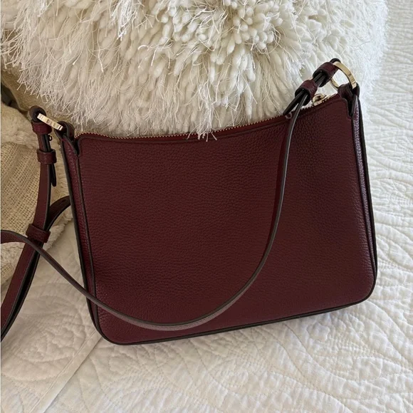 Kate Spade burgundy pebbled leather Crossbody Bag - Picture 2 of 10